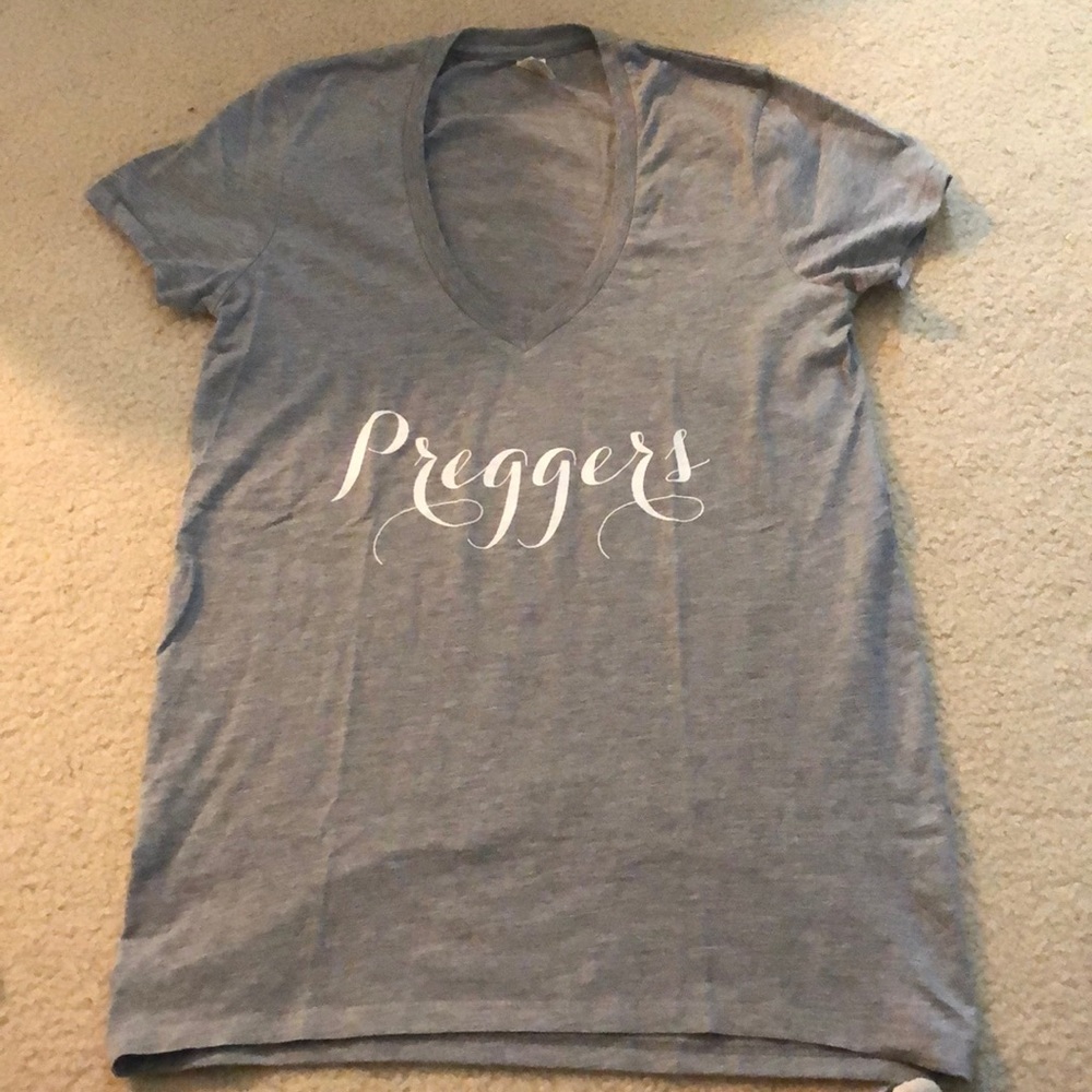 Preggers t•shirt! {not maternity}